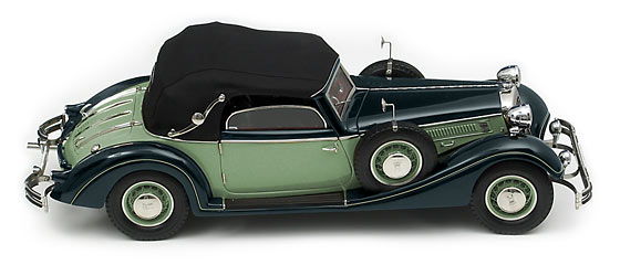 Horch 853 1937 (light green / dark green)
